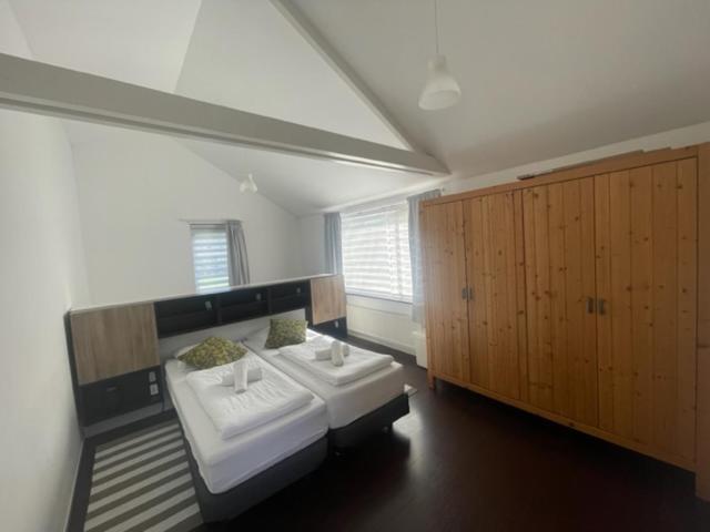 Holidayhome Zonnestraal 9P Amsterdam And The Beach Heerhugowaard Exterior photo